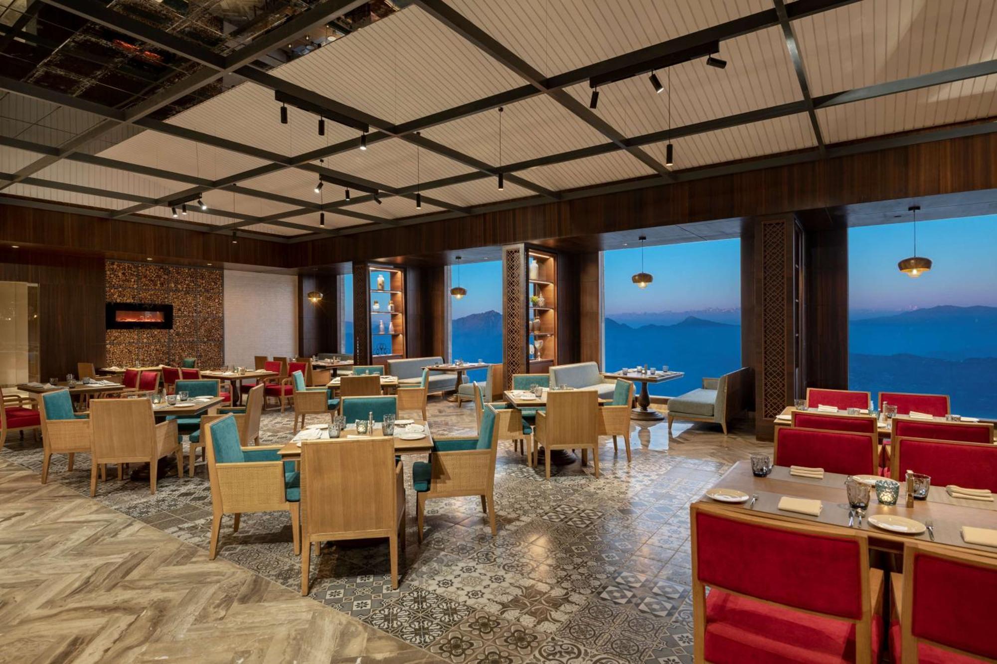 Radisson Kufri Hotel Shimla Eksteriør billede